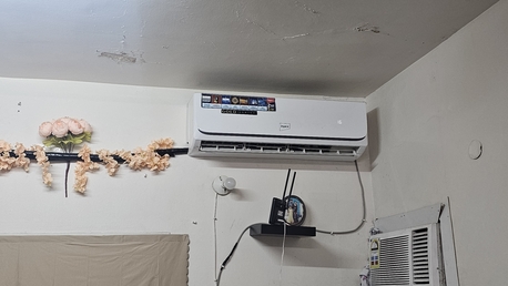 Al Malaz, Air Conditioners, SAR 3200,  Split ACs - 2nos. (1.5TImpex & 2.5T Haam)