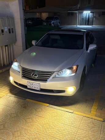 Al Ulaya, Vehicles, Cars & Trucks , SAR 33000,  Lexus ES 350,  2011,  Automatic,  260 KM,