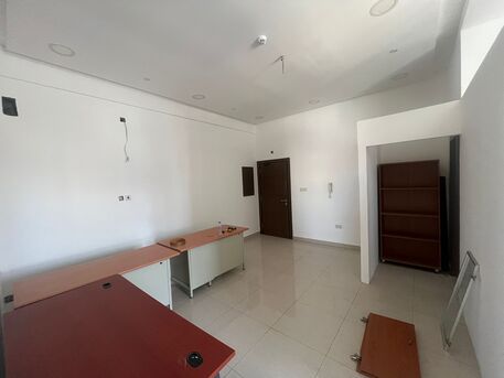 Sanabis, Offices, BHD 250,  Budget Office For Rent In Sanabis: Prime Location