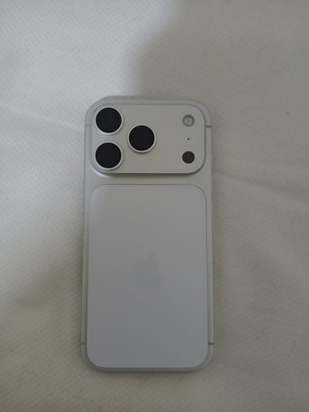 Jubail, Mobile Phones, SAR 3200,  For Sale: Iphone 17 Pro