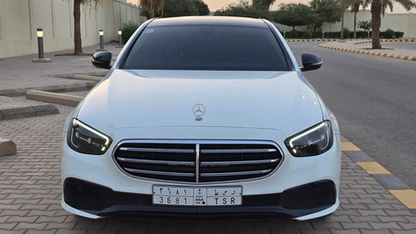 Riyadh, Vehicles, Cars & Trucks , SAR 152000,  Mercedes-Benz E-Class,  2023,  Automatic,  46000 KM,   E200 Facelift In Great Condition