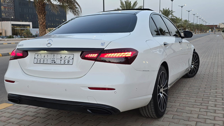 Riyadh, Vehicles, Cars & Trucks , SAR 152000,  Mercedes-Benz E-Class,  2023,  Automatic,  46000 KM,   E200 Facelift In Great Condition