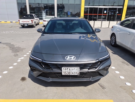 Islamabad, Vehicles, Cars & Trucks , SAR 67000,  Hyundai Elantra,  2025,  Automatic,  13500 KM,  Price Negotiable Elantra