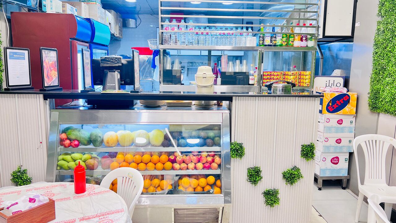 Dammam, Shops, ബ്രോസ്റ്റഡ് & ഫ്രെഷ് ജ്യൂസ് ബൂഫിയ വിൽപ്പന
