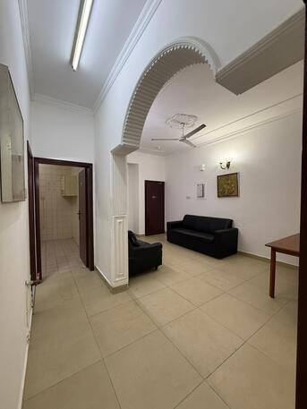 Hoora, Apartments, Flats, Houses & Villas, BHD 220/month,  2 Bedroom Semi Furnished Flat For Rent With Ewa