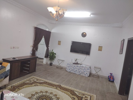 Al Iskan, Apts/Flats Wanted, SAR 21/year,  Furnished,  2 BR,  1 Sq. Meter,  Family Flat Available