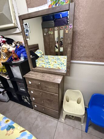Al Murabba, Furniture, SAR 600,  Bed Set Including Bed Mattress Almirah And Dressing Table