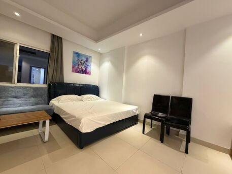 Adliya, Apartments, Flats, Houses & Villas, BHD 240/month,  Furnished,  Studio,  Flat For Rent In Adliya | Pool & Gym | Unlimited EWA