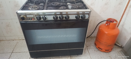 Salamah, Appliances, SAR 300,  Gas Stove, 4 Burners, With Oven, And Gas Cylinder.