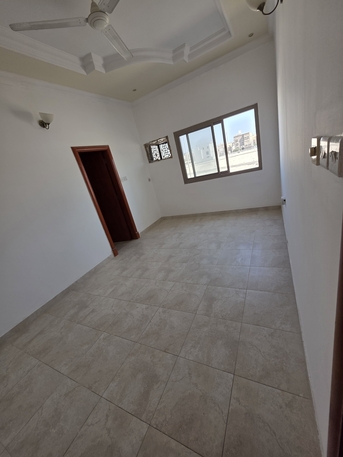 Busaiteen, Apartments, Flats, Houses & Villas, BHD 220,  3 BR,  Flat For Rent In Busaiteen