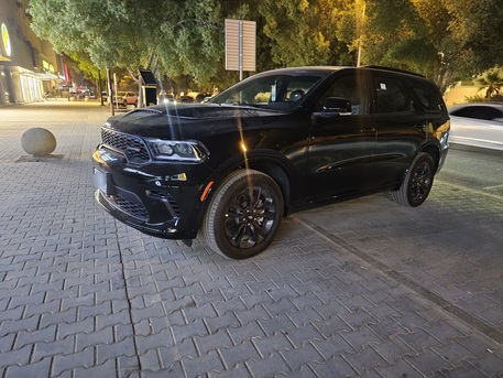 Riyadh, Vehicles, Cars & Trucks , SAR 159000,  Dodge Durango,  2025,  Automatic,  5990 KM,  ////////     GT BLACK NIGHT ADDITION ///////