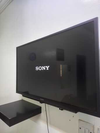 Mushrefah, Electronics, SAR 600,  33" Sony TV For Sale