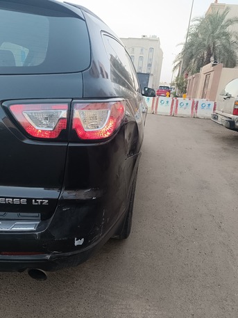 Madinah, Vehicles, Cars & Trucks , SAR 19500,  Chevrolet Traverse,  2014,  Automatic,  233 KM,    - Full Option - 2 Sunroof