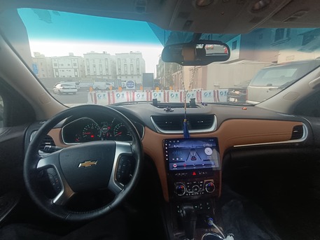Madinah, Vehicles, Cars & Trucks , SAR 19500,  Chevrolet Traverse,  2014,  Automatic,  233 KM,    - Full Option - 2 Sunroof