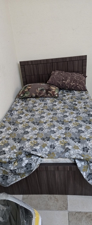 Jeddah, Apartments, Flats, Houses & Villas, SAR 1400/month,  2 BR,  2 Bhk Flat To Go With Few Furniture 1900