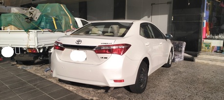 Al Bawadi, Vehicles, Cars & Trucks , SAR 38000,  Toyota Corolla 2015,  2015,  Automatic,  329900 KM,  SAR38000  - Urgent Sale