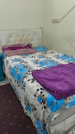 Hofuf, Household Items, SAR 290,  Misc Items :single Bed With Mattress,geepas Rice Cooker,pair Of 5kg Dumbell