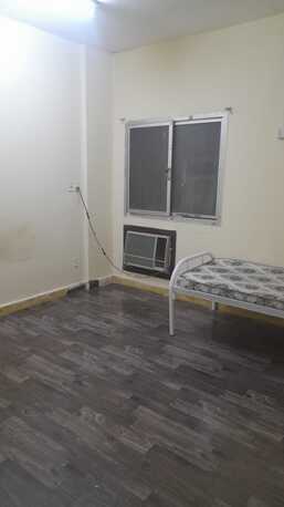 Riyadh, Rooms for Rent, SAR 500/month,  Single Bedroom In 3 Bedroom Flat Is Available For Executive Bachelor