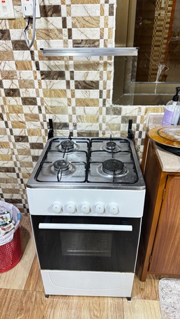 Jubail, Appliances, SAR 600,  Nikai White Gas Stove & Oven Combo