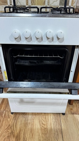 Jubail, Appliances, SAR 600,  Nikai White Gas Stove & Oven Combo