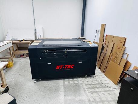 Riyadh, Machinery, SAR 19000,  LASER MACHINE SMALLST TECH ST-L1390-