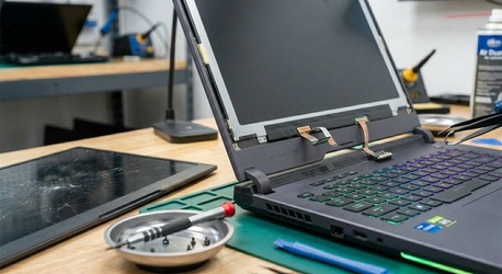 Nairobi, Computer, Laptop Screen With New Screen Replacement