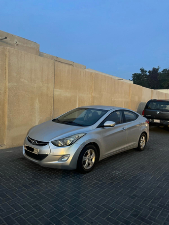 East Riffa, Vehicles, Cars & Trucks , BHD 2100,  Hyundai Elantra,  2014,  Automatic,  186000 KM,  Very Good Condition Car   Model For Sale
