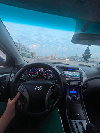 East Riffa, Vehicles, Cars & Trucks , BHD 2100,  Hyundai Elantra,  2014,  Automatic,  186000 KM,  Very Good Condition Car   Model For Sale