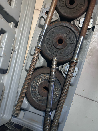Riyadh, Household Items, SAR 800,  Curtains And Gym Equipments