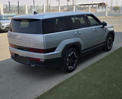 Jeddah, Vehicle Lease Transfer, SAR 2006,  Hyundai Santa Fe 2025 - 7 Seater Mid Option.