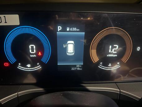 Jeddah, Vehicle Lease Transfer, SAR 2006,  Hyundai Santa Fe 2025 - 7 Seater Mid Option.