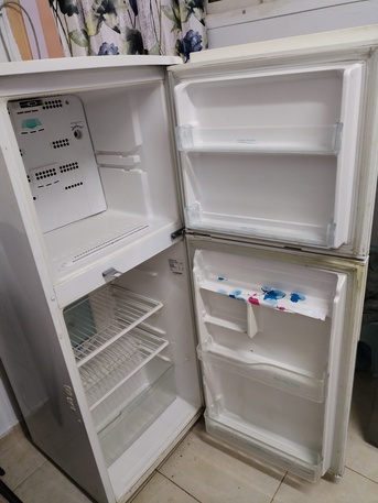 Riyadh, Appliances, SAR 250,  Used Fridge