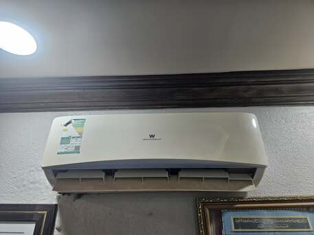 Jeddah, Air Conditioners, SAR 750,  WHITE WESTINGHOUSE SPLIT AC FOR SALE