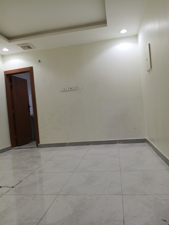 Al Naseem, Apts/Flats Wanted, SAR 1400/month,  3 BR,  Monthly Basis Room Available