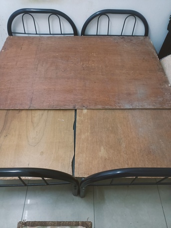 Gudaibiya, Household Items, BHD 25,  IRON COTES AND MATRISS 25 BHD