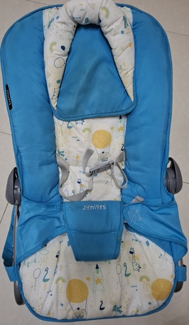 West Riffa, Baby & Kid Stuff, BHD 8,  Junior Brand Baby Rocker ( Blue & White Color) Fo Sale