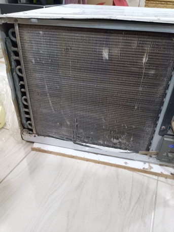 Rabigh, Air Conditioners, SAR 500,  Carrier AC 2 Ton. 24000 BTU. Excellent Working Condition