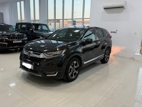 Manama, Vehicles, Cars & Trucks , BHD 7500,  Honda CR-V,  2018,  Automatic,  79900 KM,    (Green)