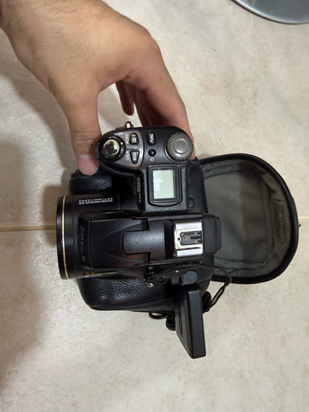 Manama, Electronics, BHD 15,  Vintage Nikon Coolpix 8700 Camera + Original Leather Case | كاميرا نيكون