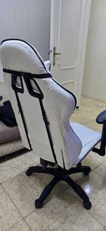 Hara, Furniture, SAR 200,  Gaming Chair Office Chair With Footrest