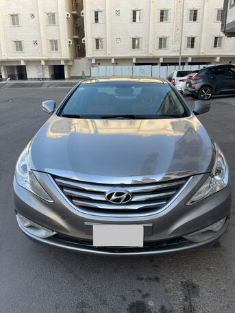 Al Ameer Fawwaz Junobi, Vehicles, Cars & Trucks , SAR 26500,  Hyundai Sonata,  2014,  Automatic,  270000 KM,    Full Options