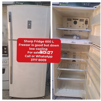 Manama, Appliances, BHD 27,  🌍🌍Sharp Fridge In Good Condition For Sale With Delivery