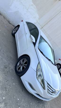Al Aziziyah, Vehicles, Cars & Trucks , SAR 20000,  2013 Hyundai Sonata Half Full,  2013,  Automatic,  200 KM,   Hyundai Sonata