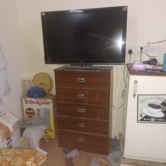 Riyadh, Furniture, SAR 1200,  King-size Bedroom Set On Sale