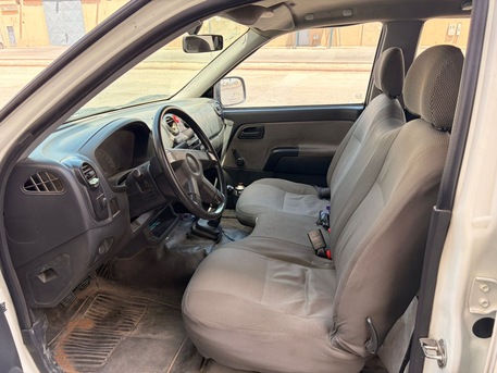 Riyadh, Vehicles, Cars & Trucks , SAR 27000,  Isuzu D-MAX,  2012,  Manual,  320000 KM,