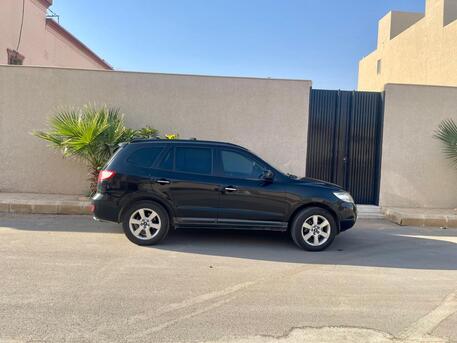 Riyadh, Vehicles, Cars & Trucks , SAR 21000,  Hyundai Santa Fe 2007,  2007,  Automatic,  268000 KM,
