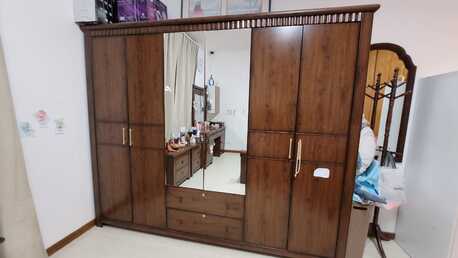 Riyadh, Furniture, SAR 2000,  Full Bedroom Furniture Set Very Good