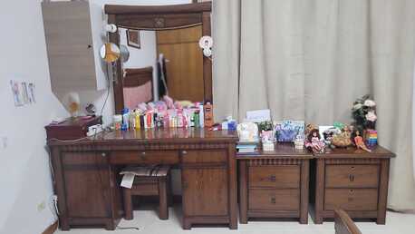 Riyadh, Furniture, SAR 2000,  Full Bedroom Furniture Set Very Good