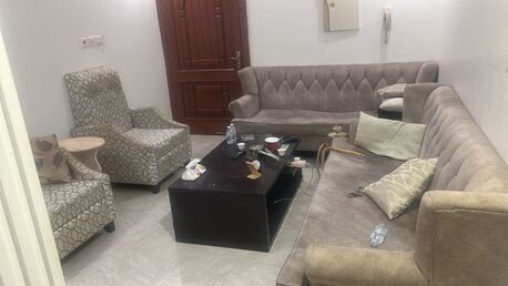 Jeddah, Household Items, SAR 2800,  Farnichar And Electronics