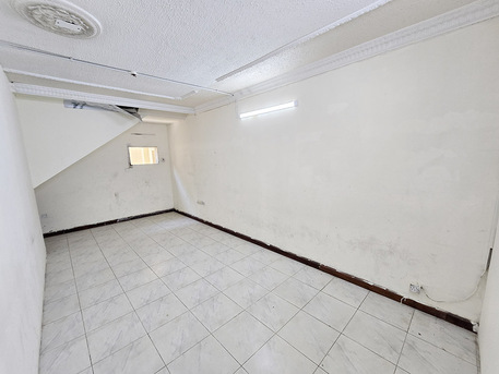 Isa Town, Apartments, Flats, Houses & Villas, BHD 700/month,  6 BR,  332 Sq. Meter,  Villa For Rent In Isa Town